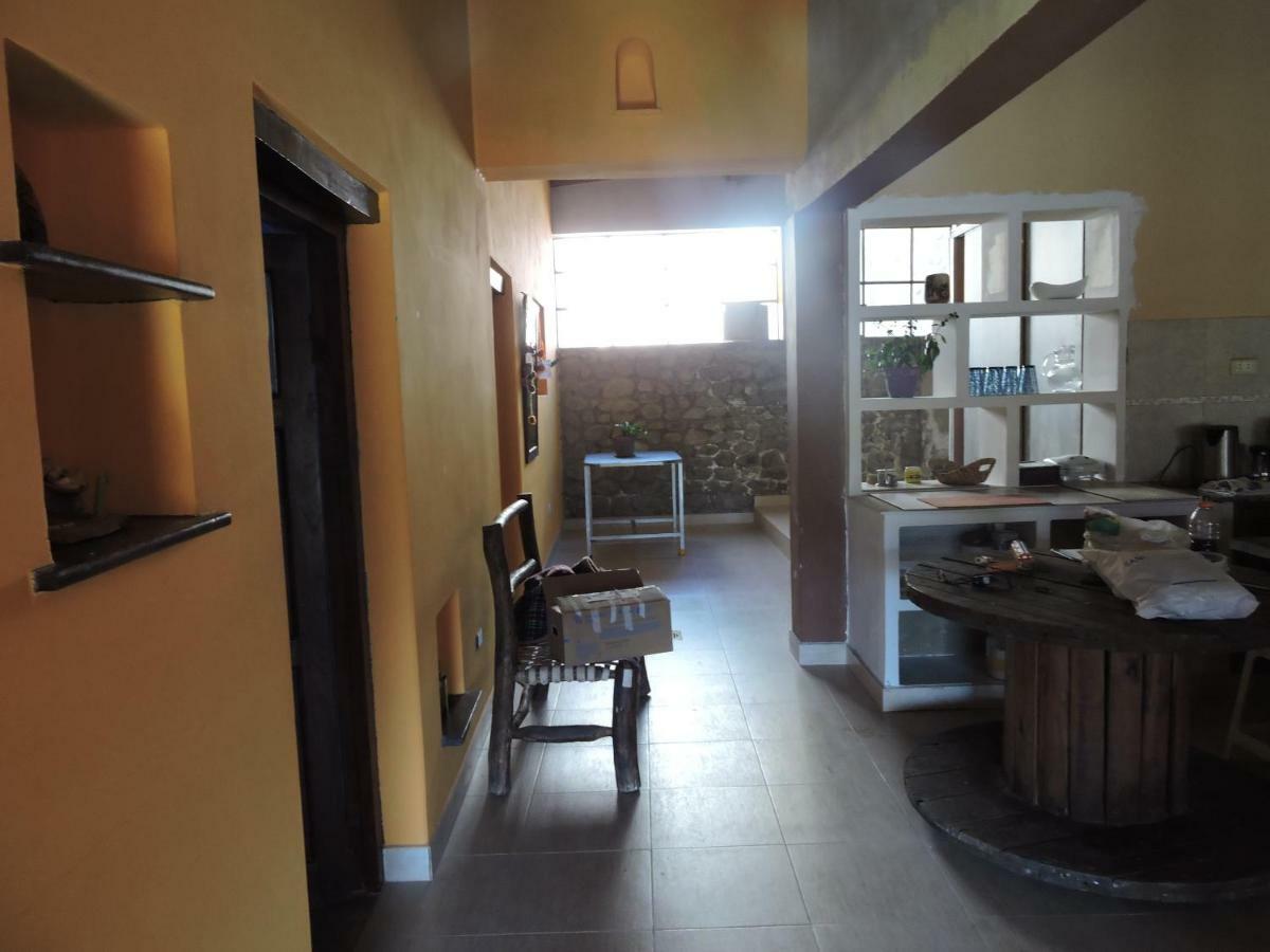 Hostal Casa De Piedra Humahuaca Exterior foto